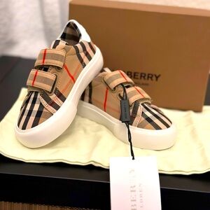 Brand New Toddler Burberry Sneakers 100% Authentic Size 24
